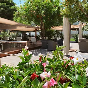 https://hotel-tamerici.it-tuscanyhotel.com